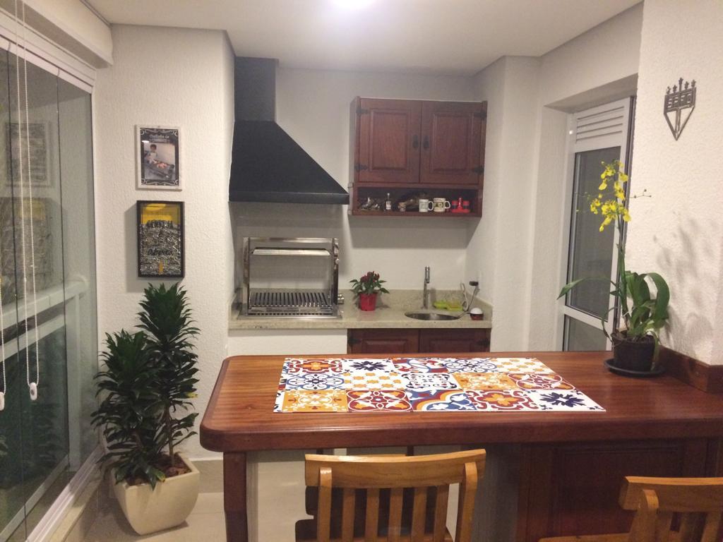 Apartamento à venda com 3 quartos, 125m² - Foto 4