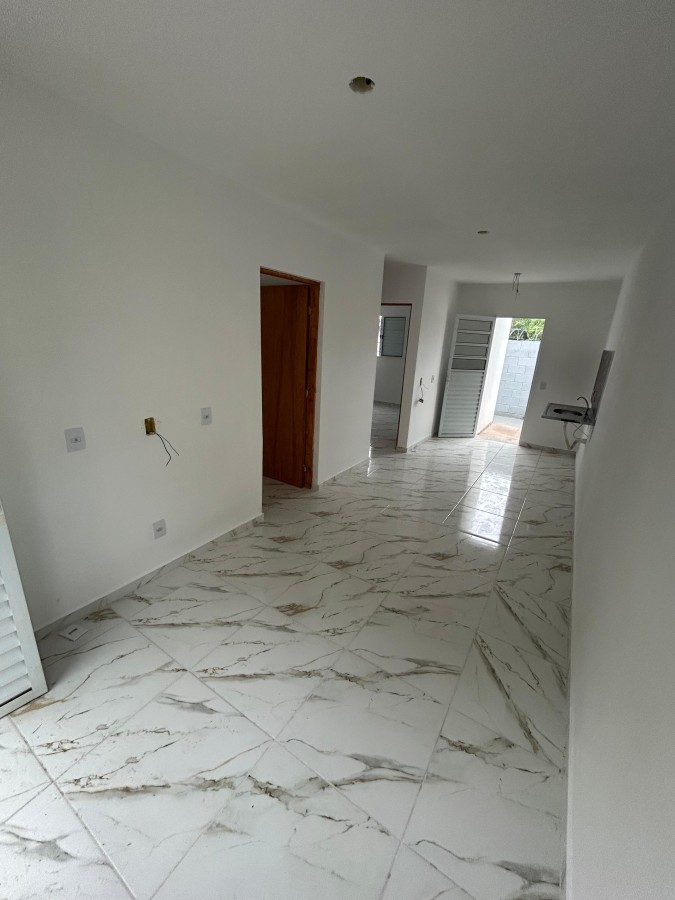 Apartamento à venda com 2 quartos, 45m² - Foto 2