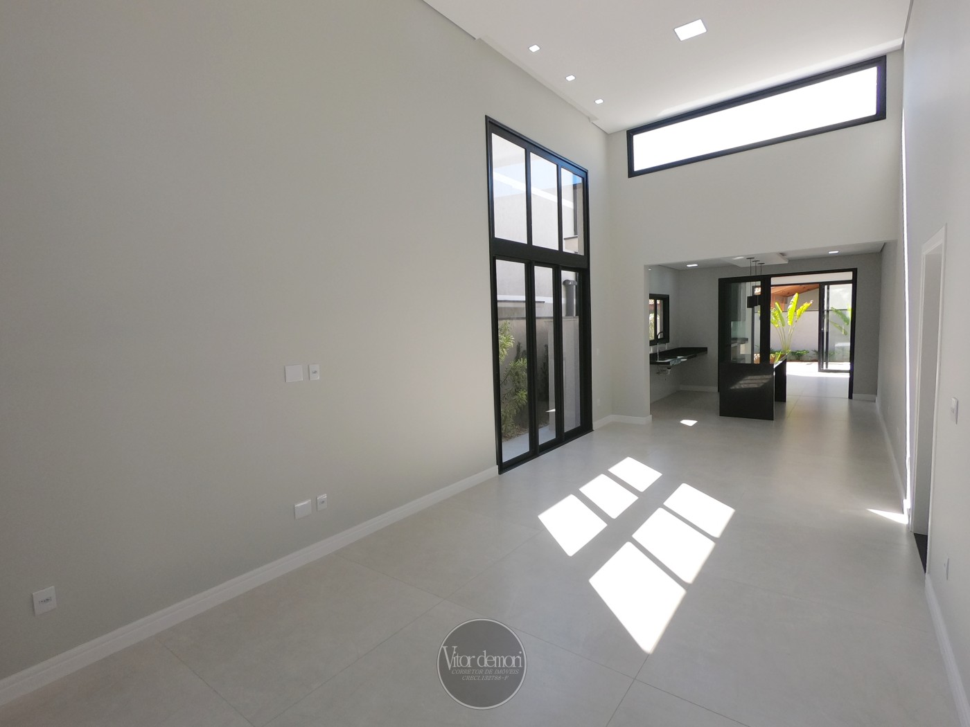 Casa de Condomínio à venda com 3 quartos, 342m² - Foto 7