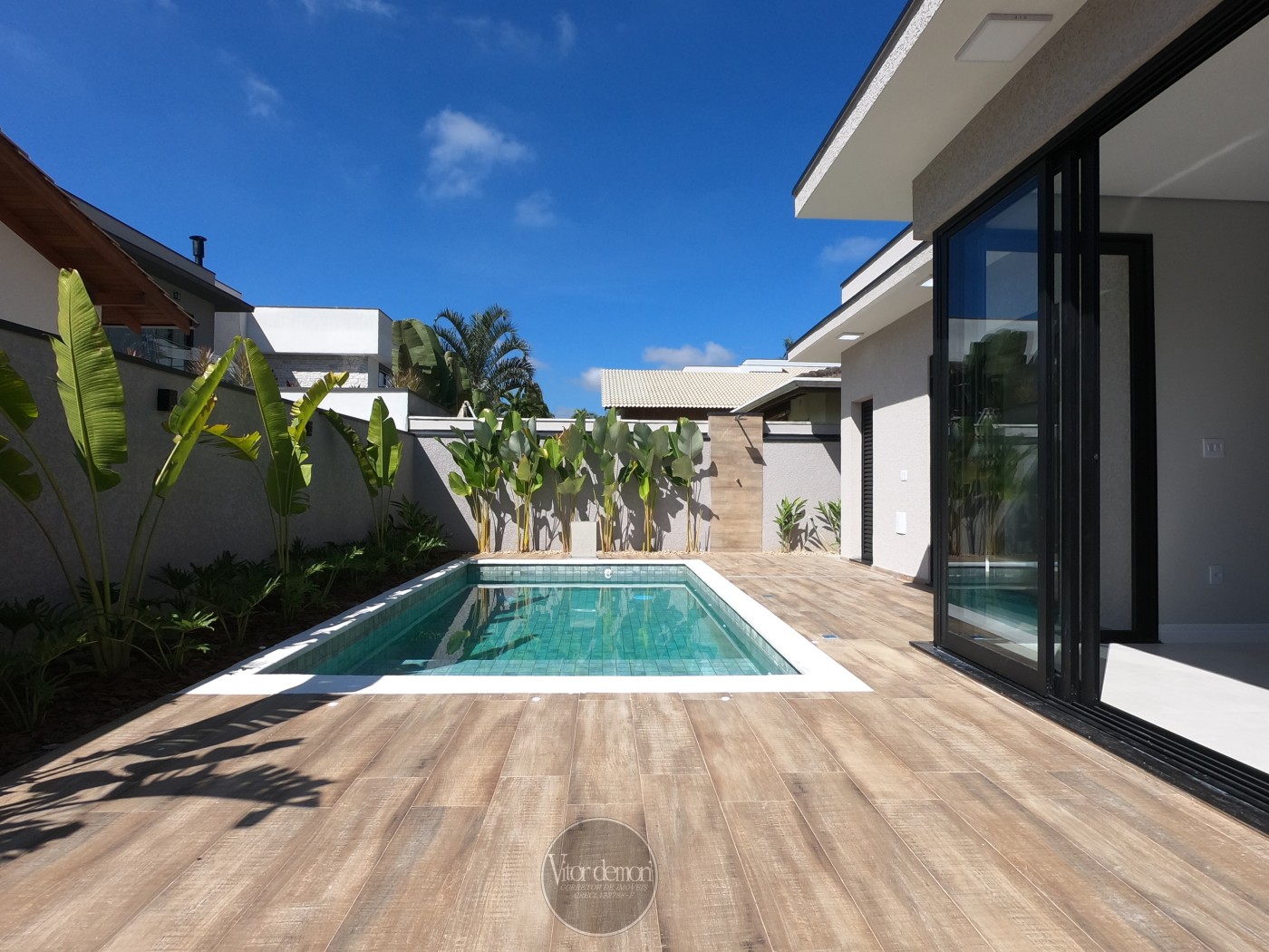 Casa de Condomínio à venda com 3 quartos, 342m² - Foto 13