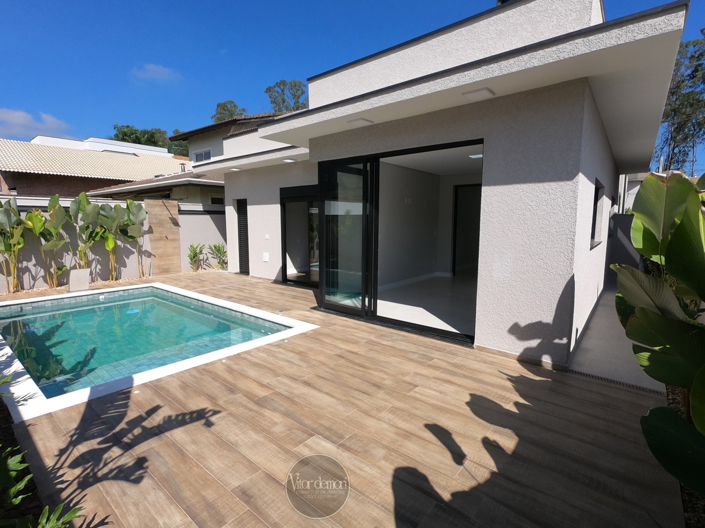 Casa de Condomínio à venda com 3 quartos, 342m² - Foto 14