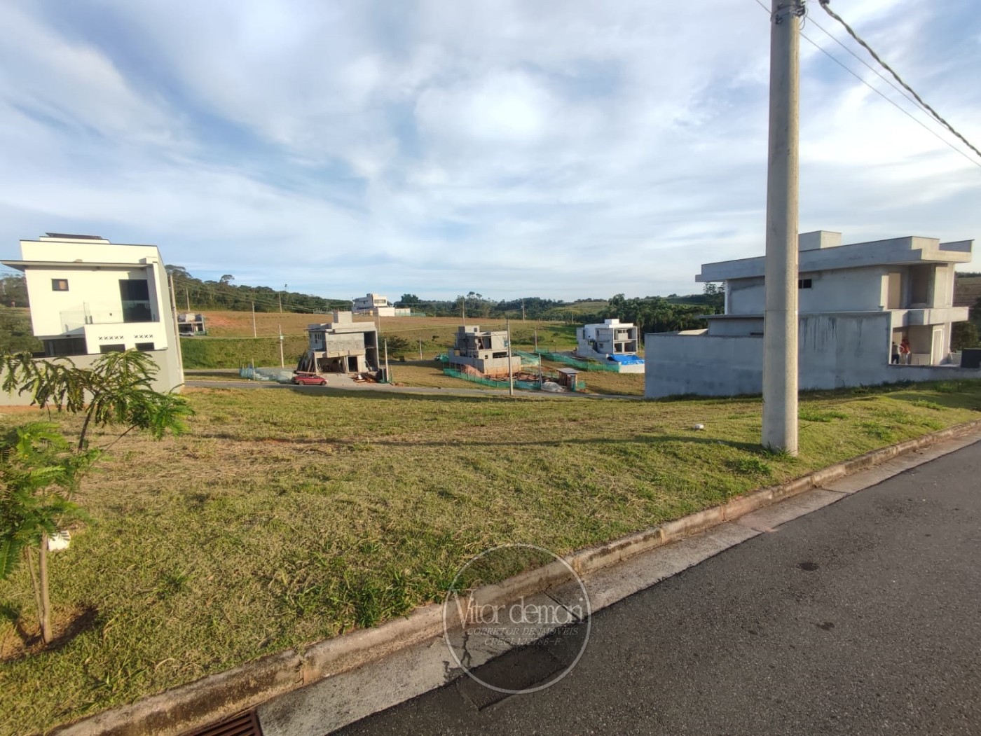 Terreno, 180 m² - Foto 2