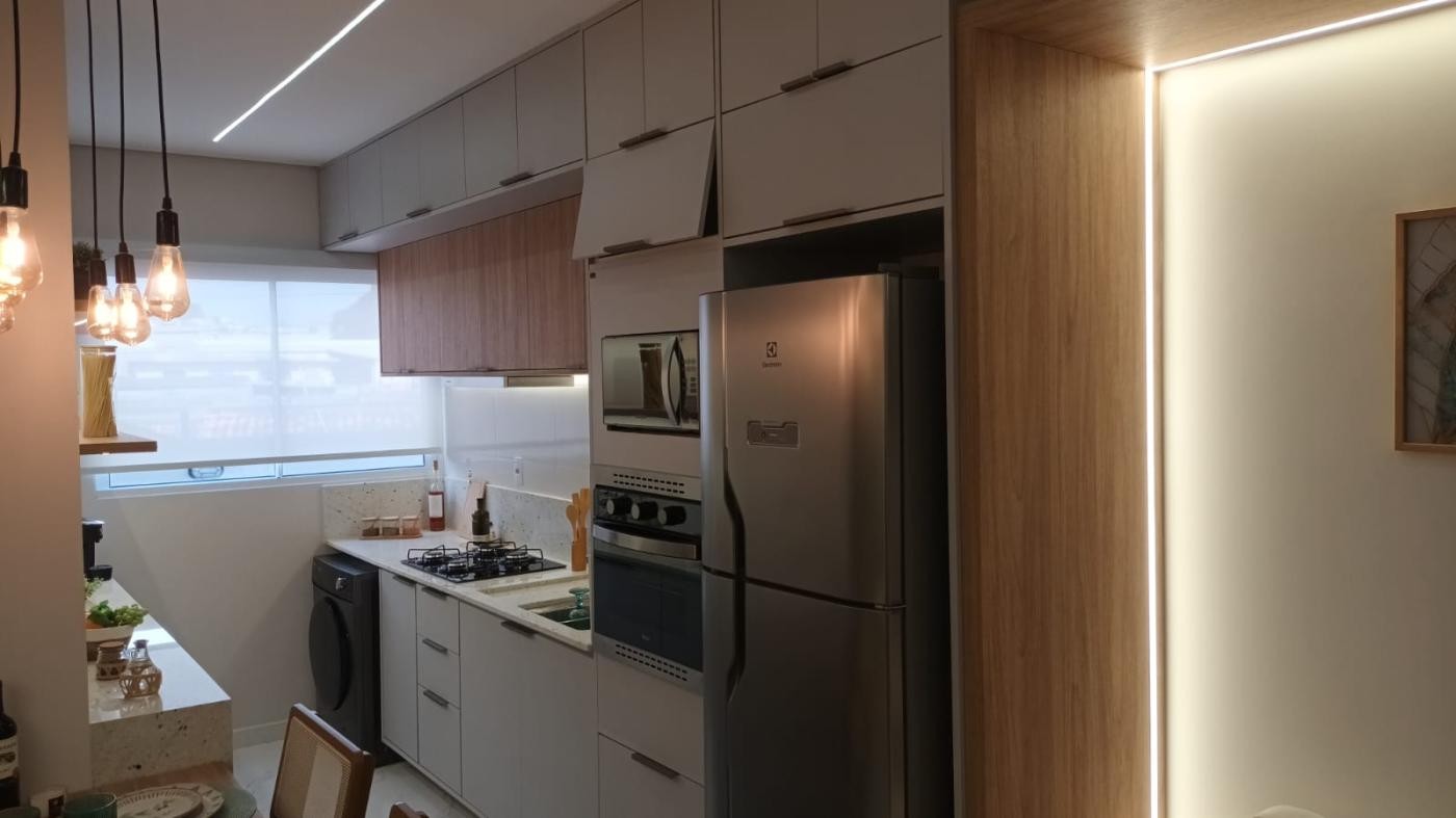 Apartamento à venda com 2 quartos, 47m² - Foto 4