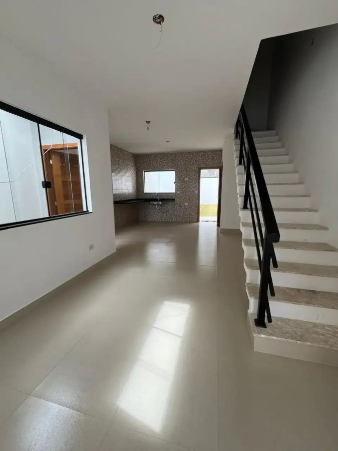 Casa, 3 quartos, 130 m² - Foto 2