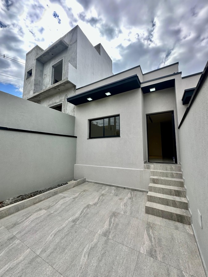 Casa, 2 quartos, 159 m² - Foto 1