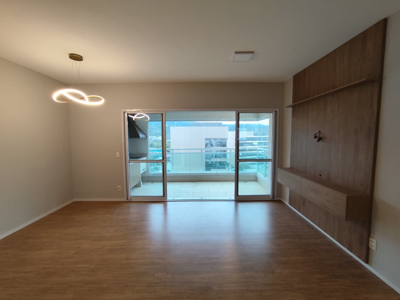 Apartamento, 3 quartos, 101 m² - Foto 1