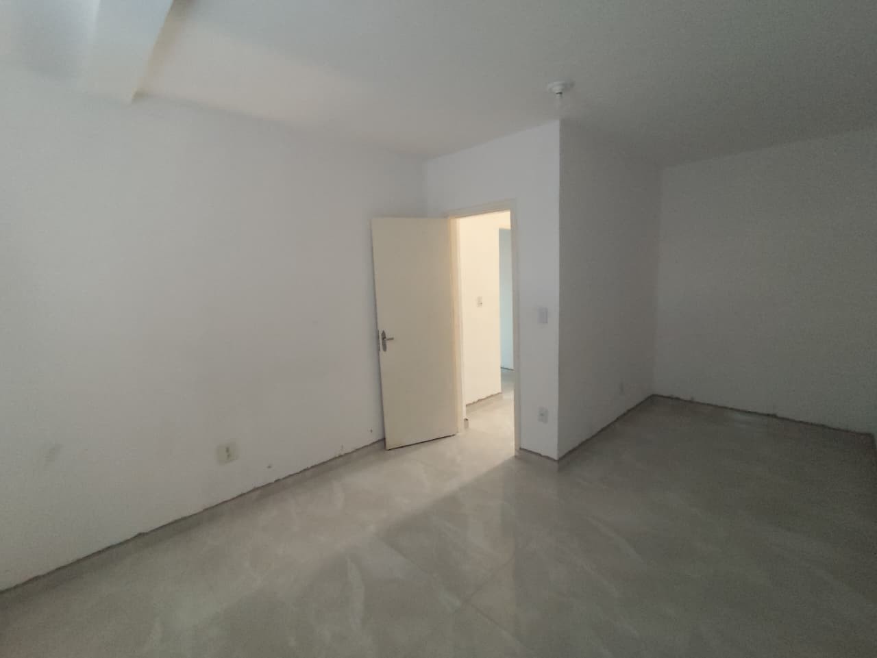 Prédio Inteiro - Foto 4