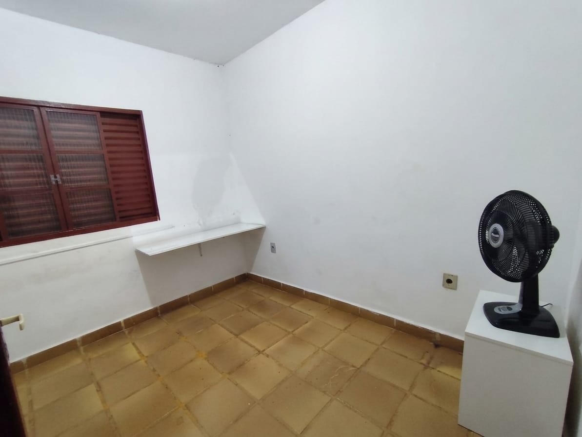 Casa, 3 quartos, 200 m² - Foto 10
