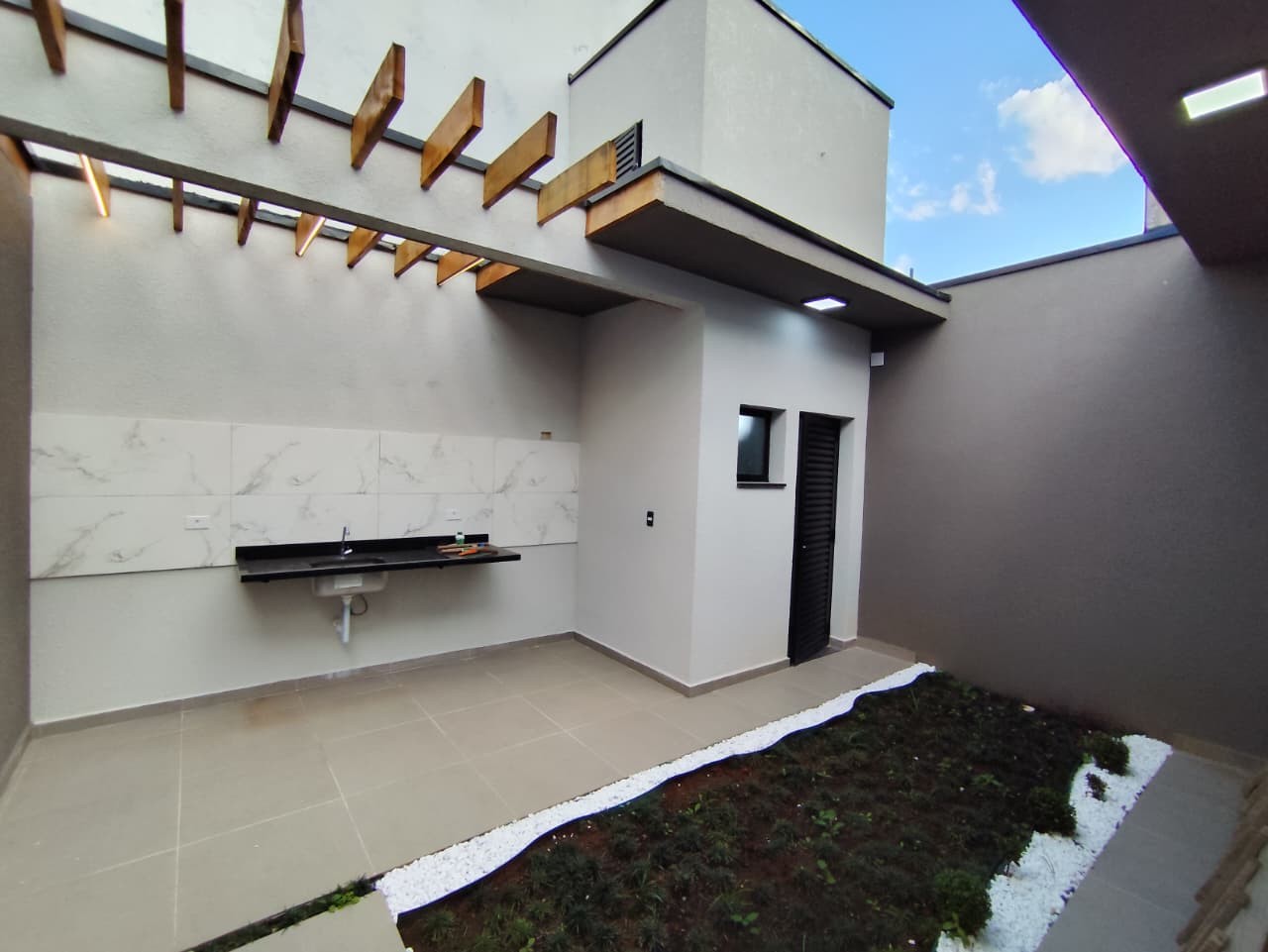 Casa, 2 quartos, 150 m² - Foto 8