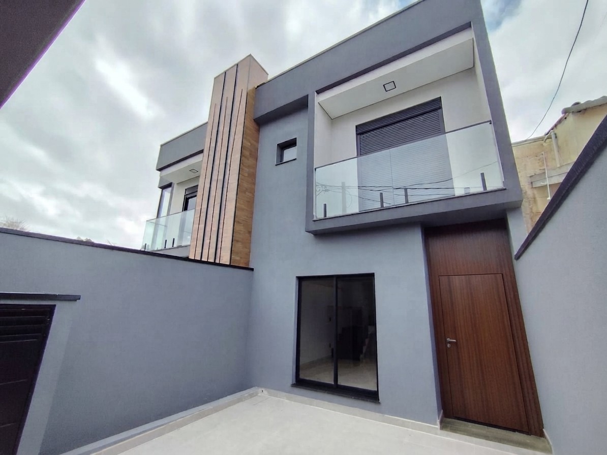 Casa, 3 quartos, 126 m² - Foto 1